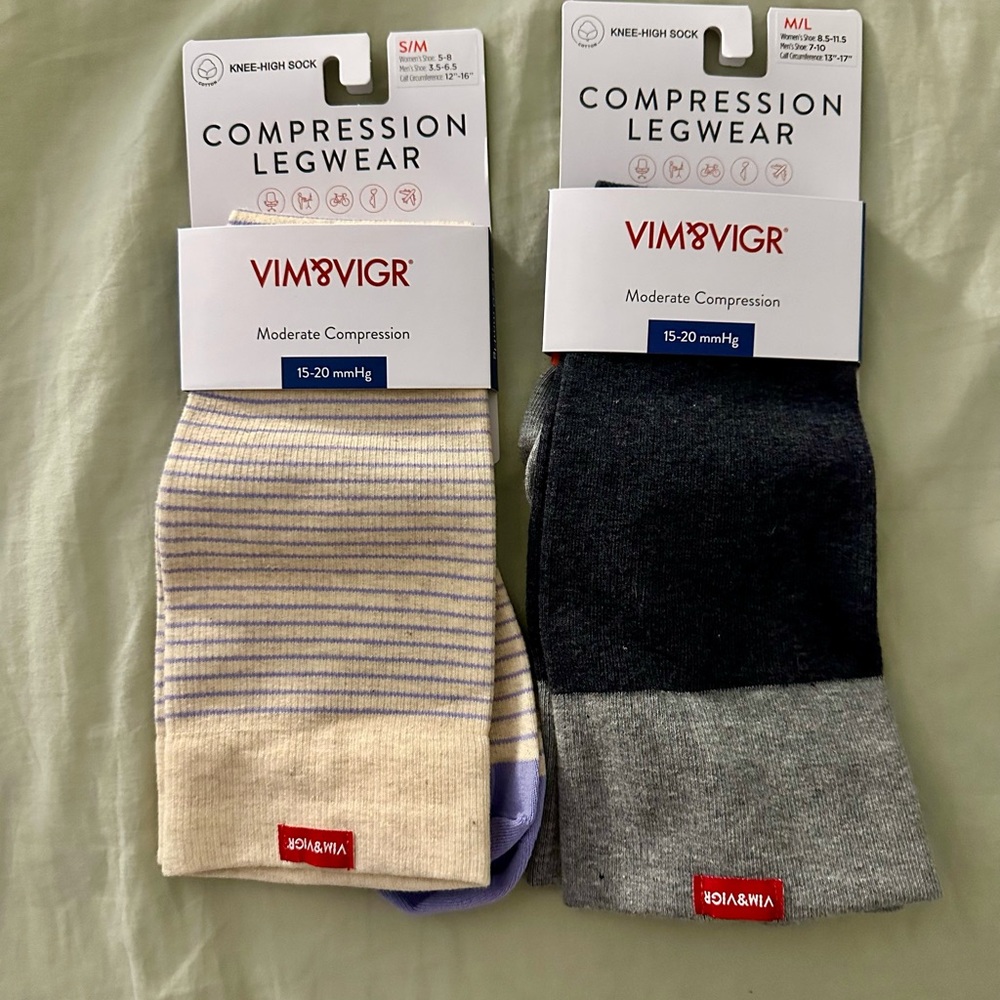 Unisex Compression Socks - Pinstripe Cream and Gray(S/M); Solid Grey (M/L)